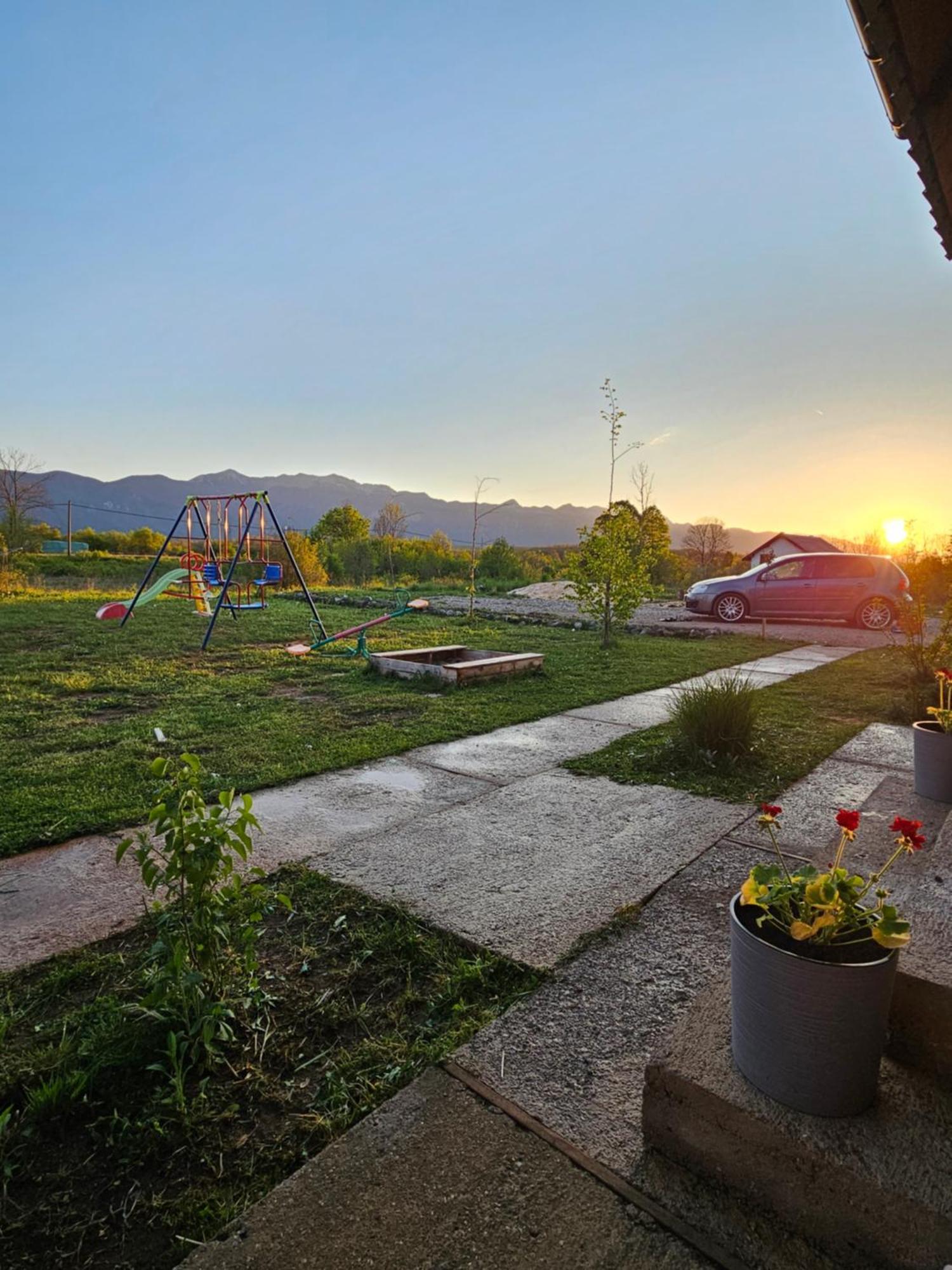 Ruralna Kuca Za Odmor Lika Villa Lovinac  Exterior photo