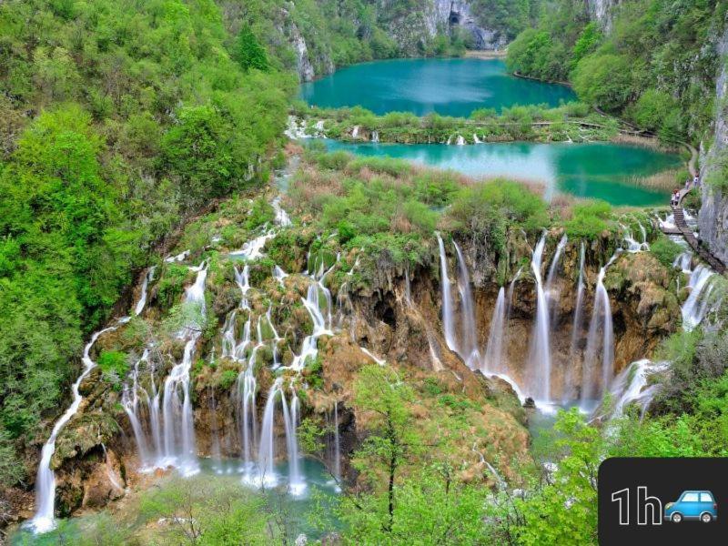 Ruralna Kuca Za Odmor Lika Villa Lovinac  Exterior photo